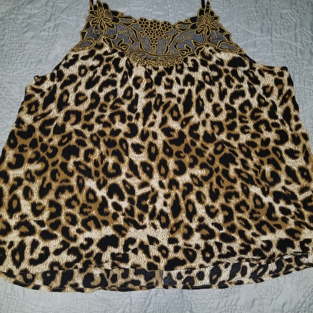 Leopard print tank top